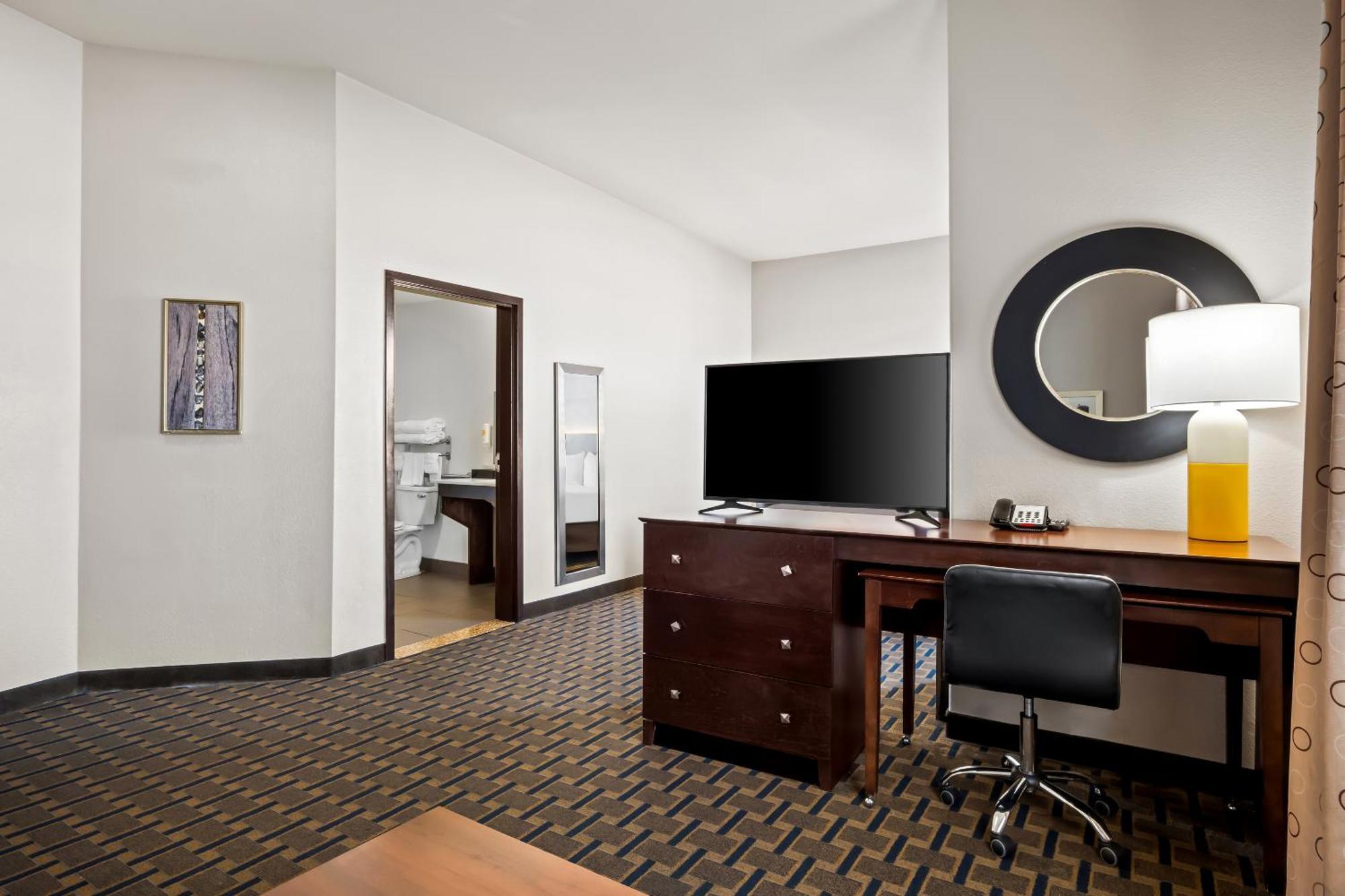 Comfort Suites Waxahachie - Dallas Екстер'єр фото